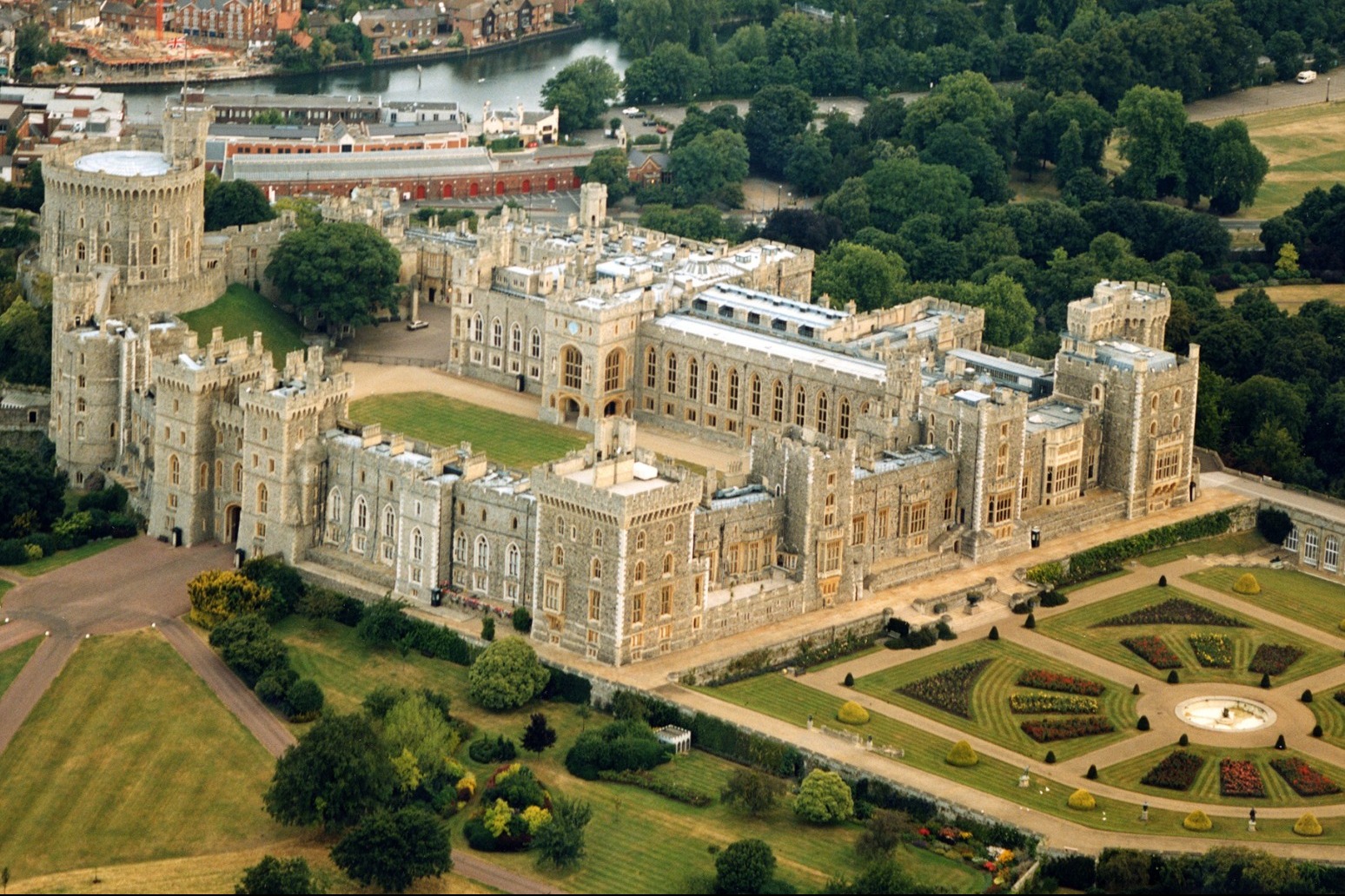 Arrest after Christmas Day security breach within Windsor Castle grounds 